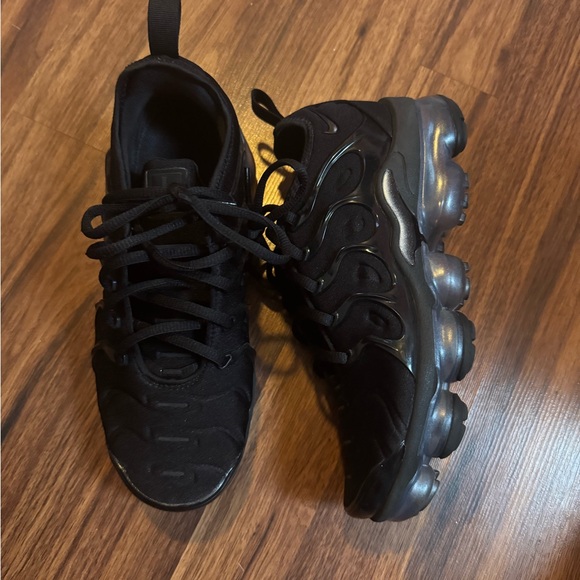Nike Black Vapor Max - Picture 1 of 15
